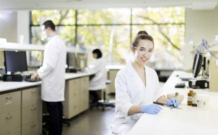 Hope Stahl, pharmacy in campus laboratory